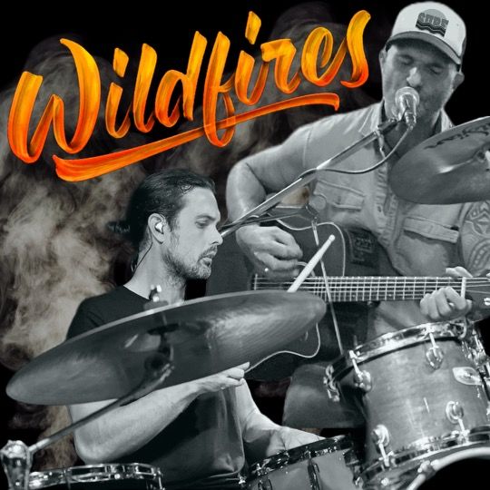 Wildfires, musical duo in Gold Coast
