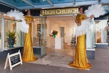 Elegant Tall Ladies, human statue in Gold Coast, photo 3