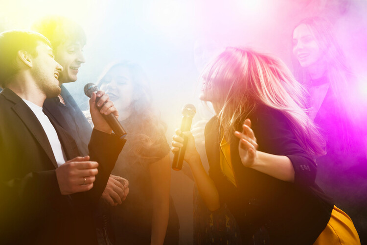 GC Karaoke, live in Gold Coast