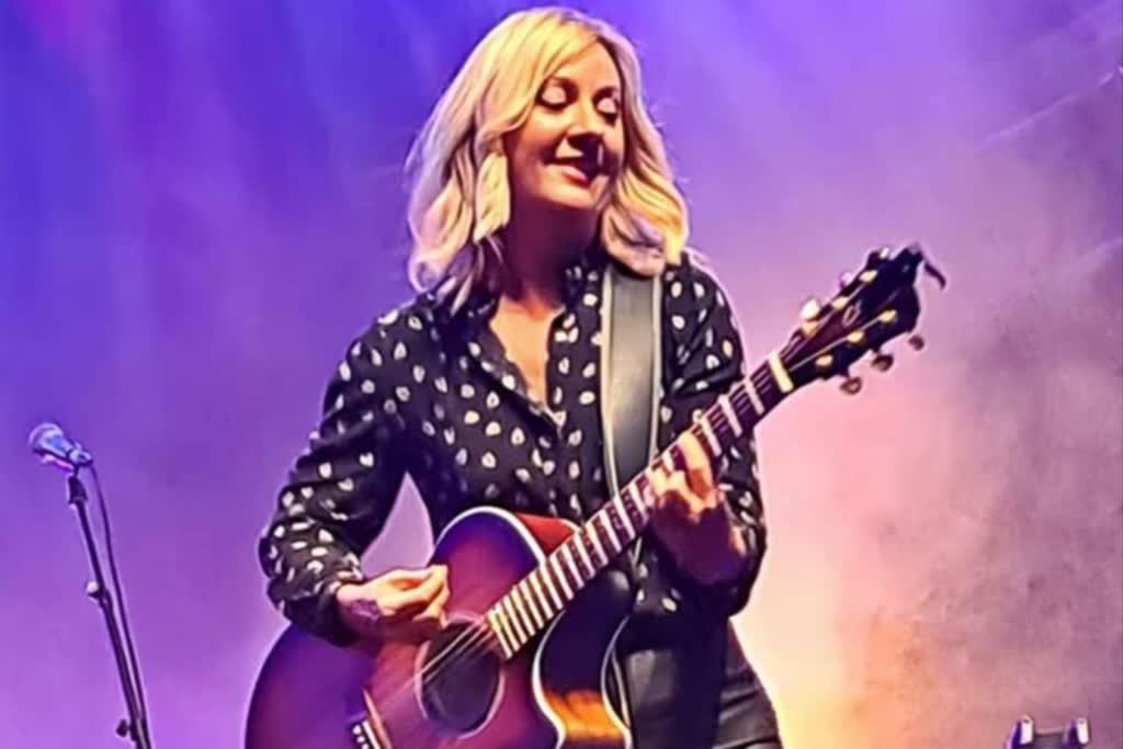Brooke Supple, musical soloist in Gold Coast, photo 3