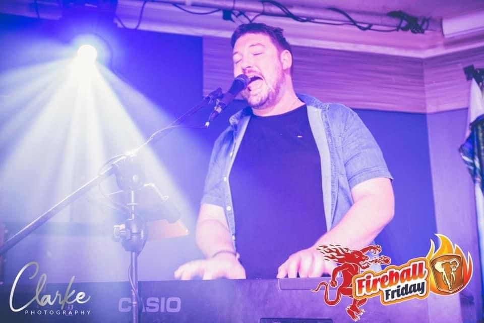 Nick Laganin, singer in Gold Coast