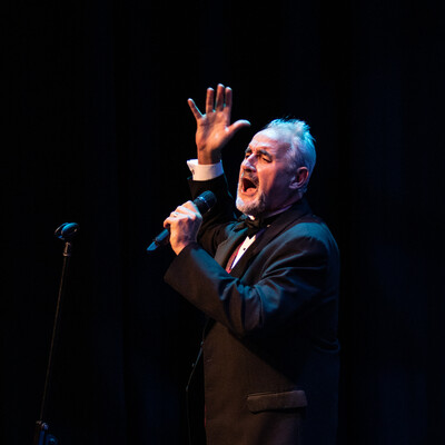 Tenor Roger Davy, opera singer in Gold Coast, photo 2