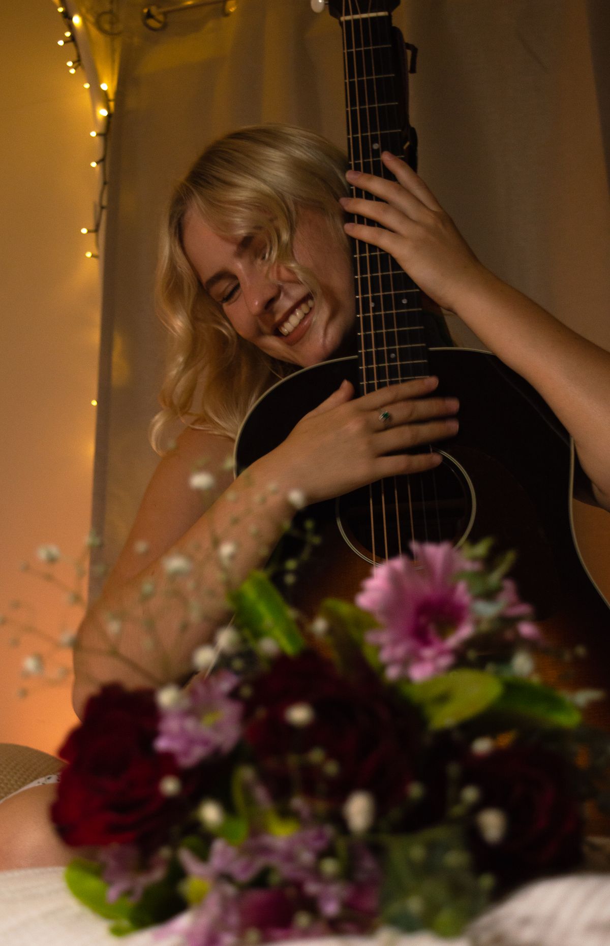 Stella, singer-songwriter in Gold Coast