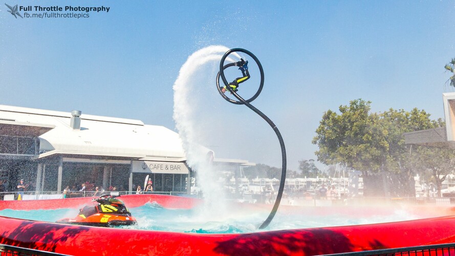 Jetpack Entertainment, fire performer in Gold Coast, photo 3