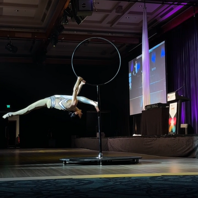 Amber Aeriallina, acrobat in Gold Coast, photo 2
