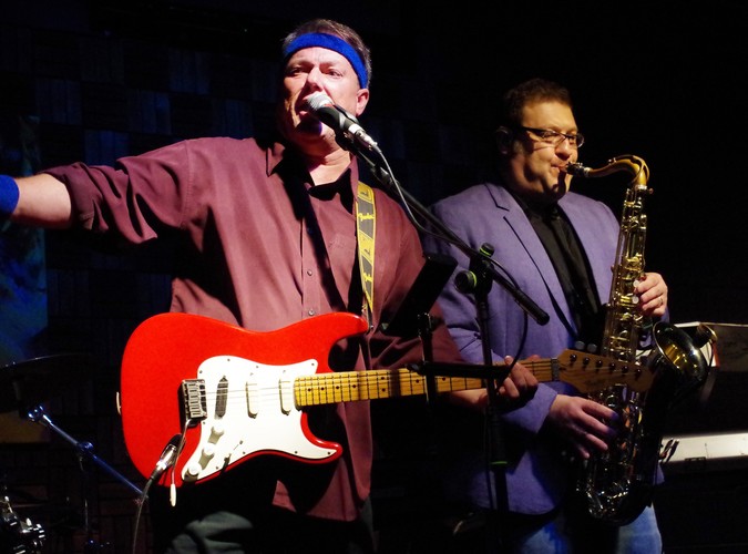 Money for Nothin - Dire Straits Experience, tribute band in Gold Coast, photo 2