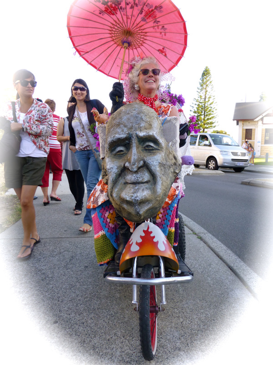 Guerrilla Granny, roving entertainer in Perth, photo 3