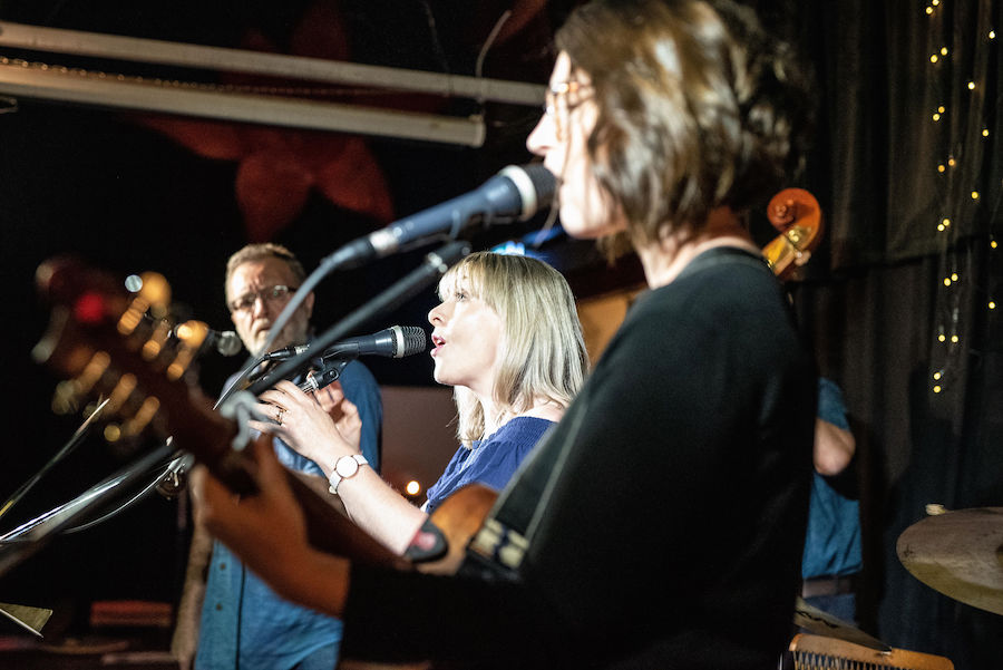 GypsyLou and The Kingfishers, band in Perth