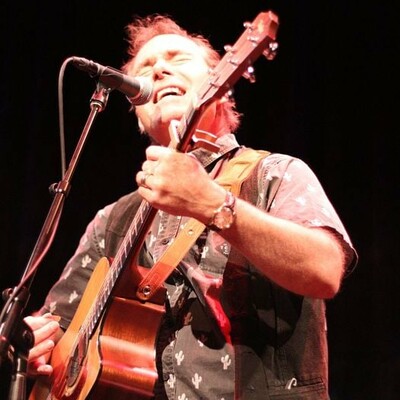 Bill Wade Live, singer-songwriter in Hervey Bay, photo 2
