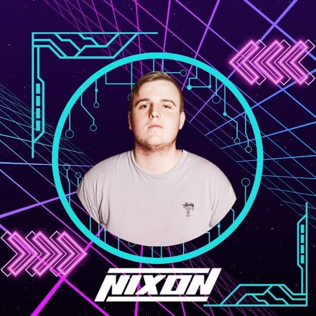 DJ Nixon, live in Hervey Bay, photo 2