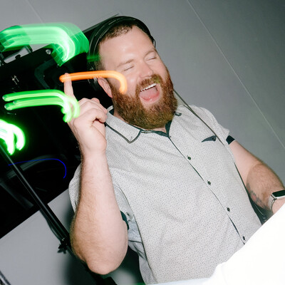 DJ Tux, live in Hobart, photo 2