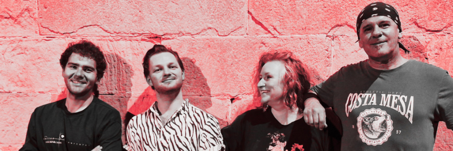 Nightshift, cover band in Hobart, photo 3
