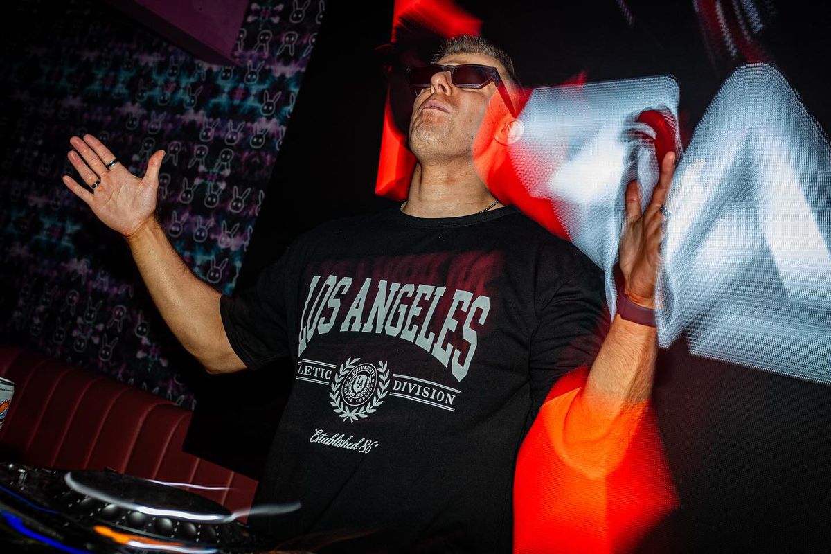 Andie Gill, dj in Hobart