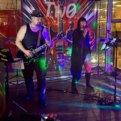 TW0, musical duo in Hobart, photo 2