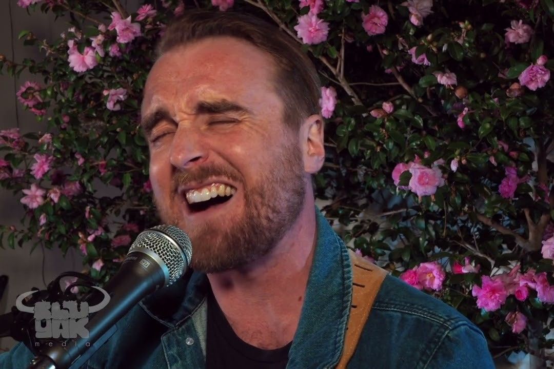 Lines Like Water, singer-songwriter in Hobart