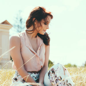 Laura Bell, singer in Hobart, photo 2