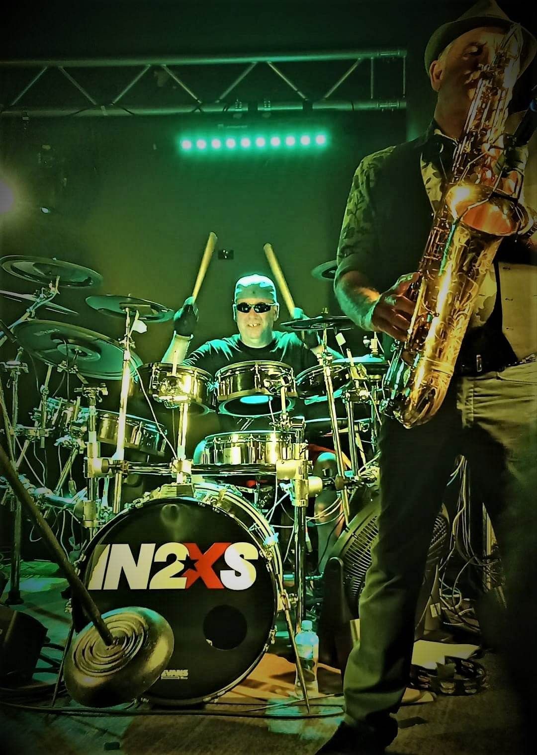 IN2XS, tribute band