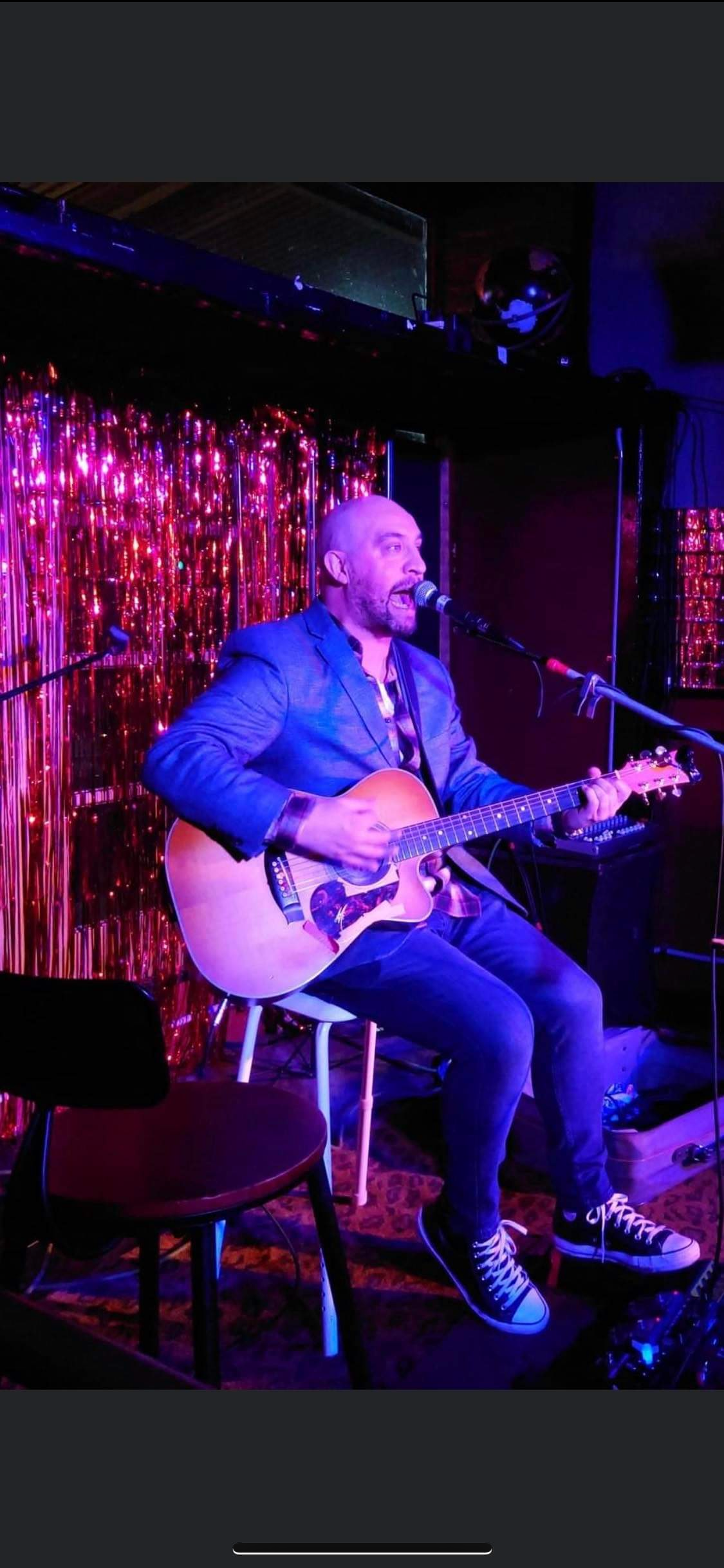 Joe casino, guitarist