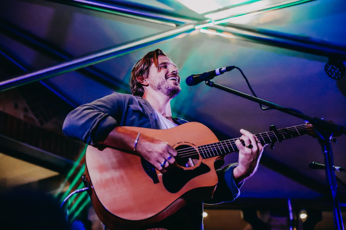 Kyle Lionhart, musical soloist in Kingscliff