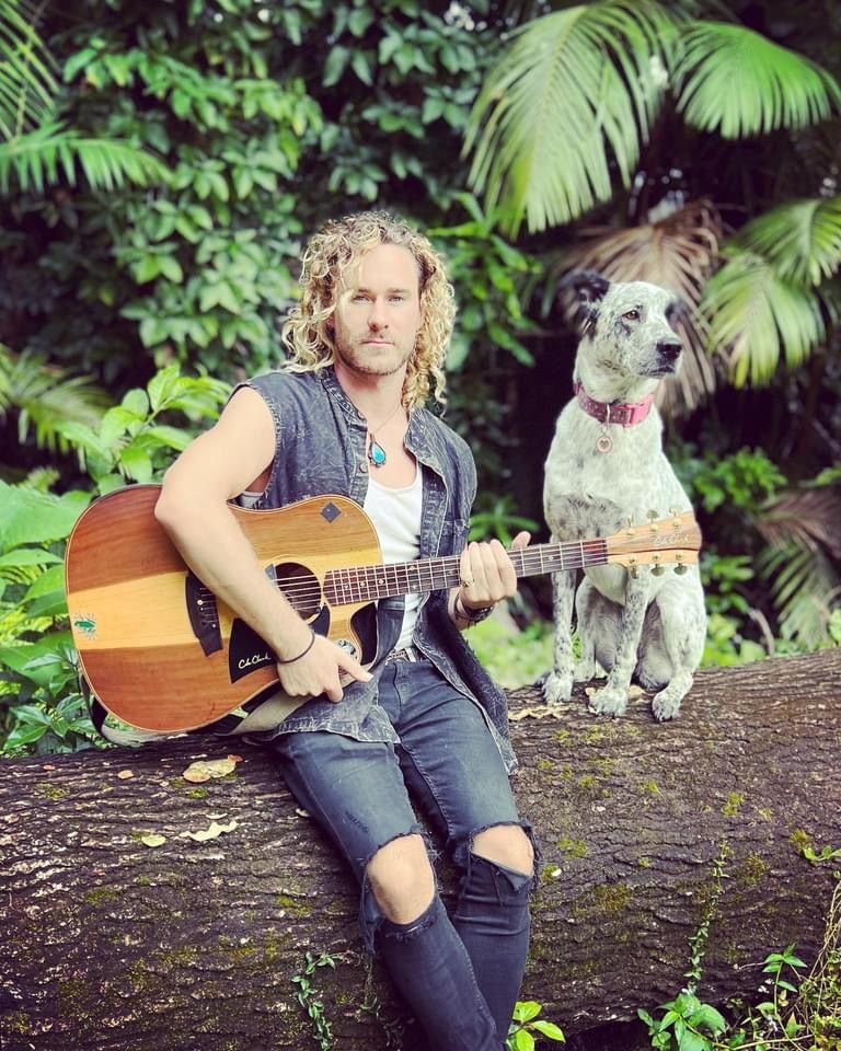 Ole Falcor, singer in Kingscliff
