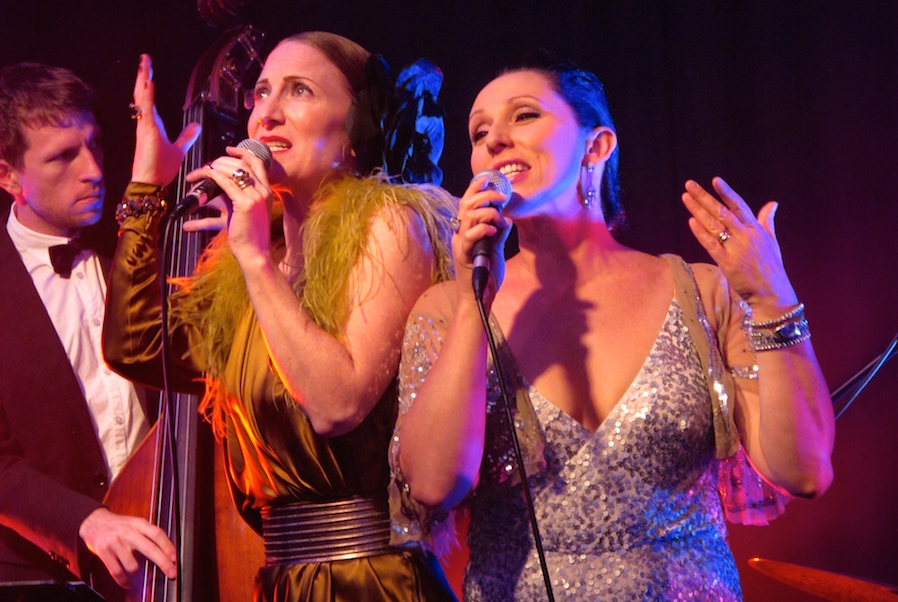 LIBBY HAMMER AND ALI BODYCOAT, tribute show in Perth, photo 2
