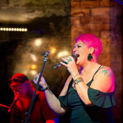 Pistol Whip!, cover band in Lismore, photo 2