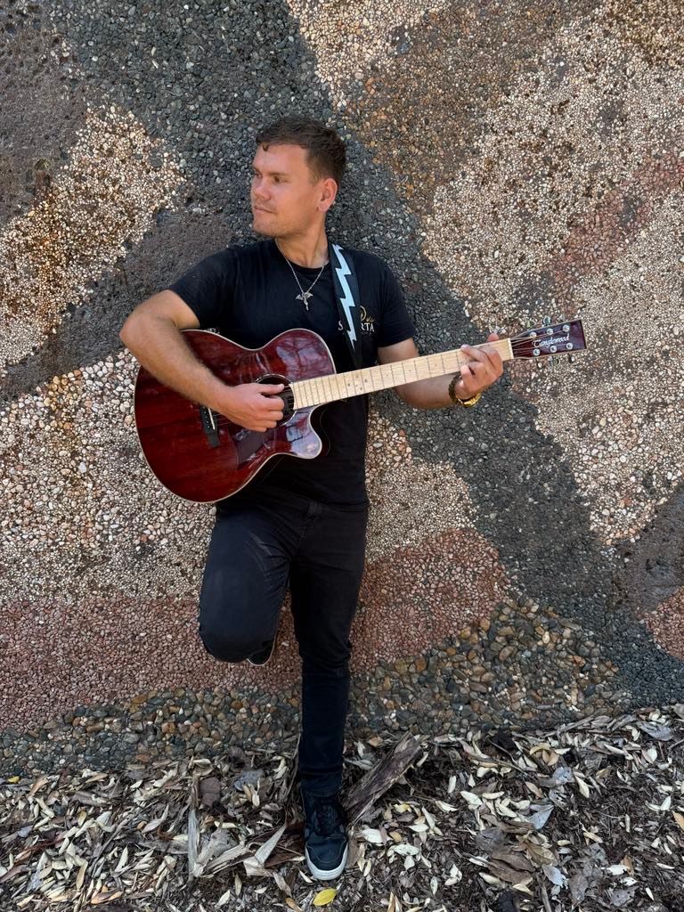 Nite Johnston, singer-songwriter in Mackay