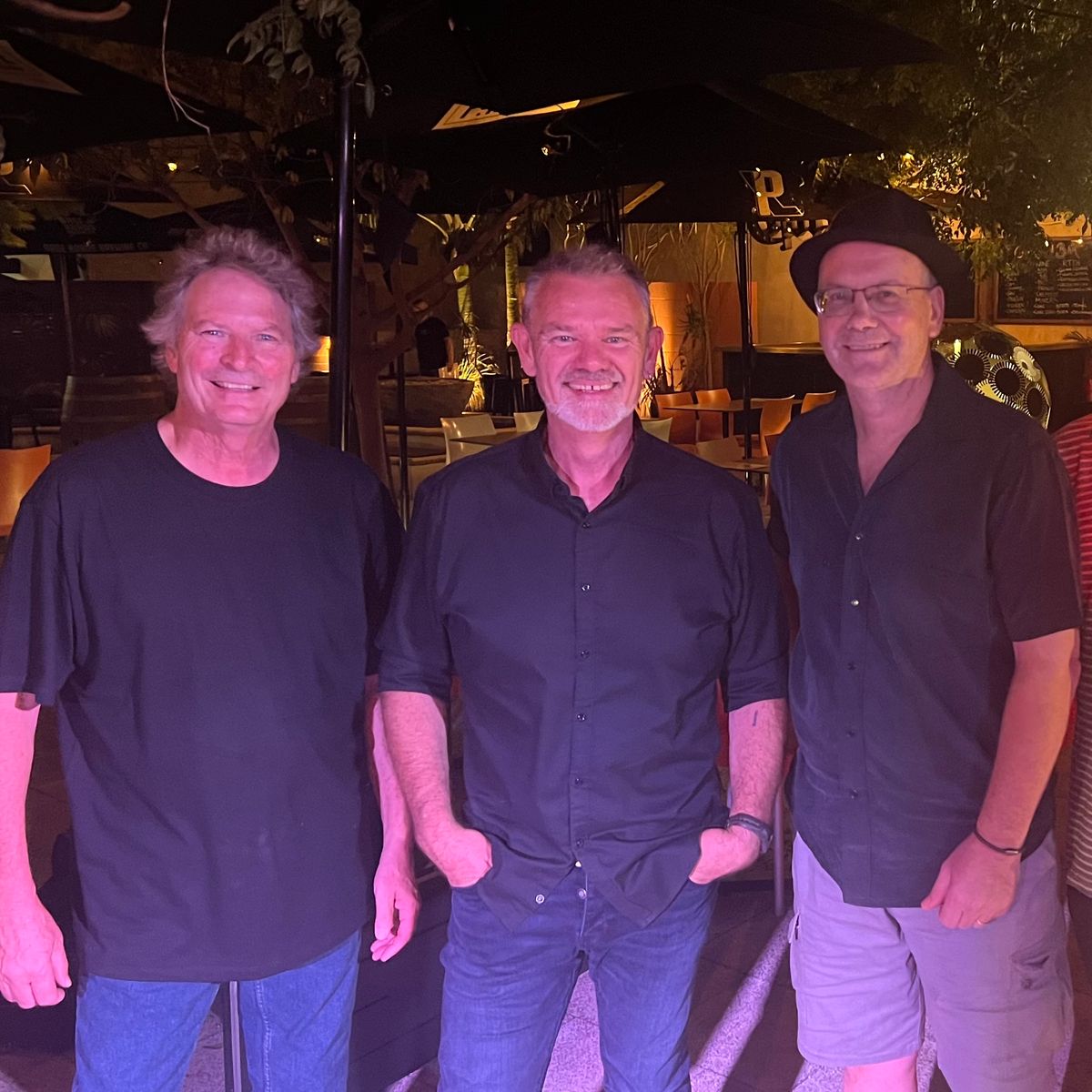 Cool World, cover band in Mandurah