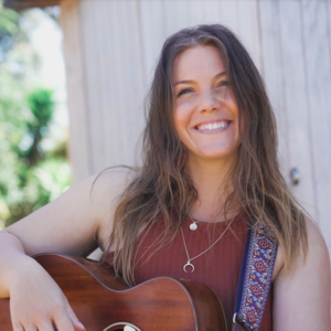 Emjay Angeni, singer-songwriter in Margaret River, photo 2