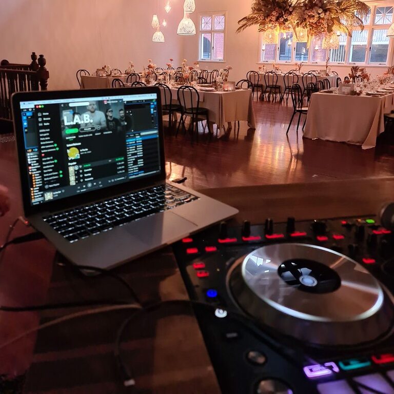 The Wedding DJ, wedding band in Margaret River, photo 2