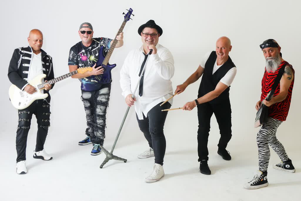 80s Zone, 80s cover band in Melbourne, photo 3