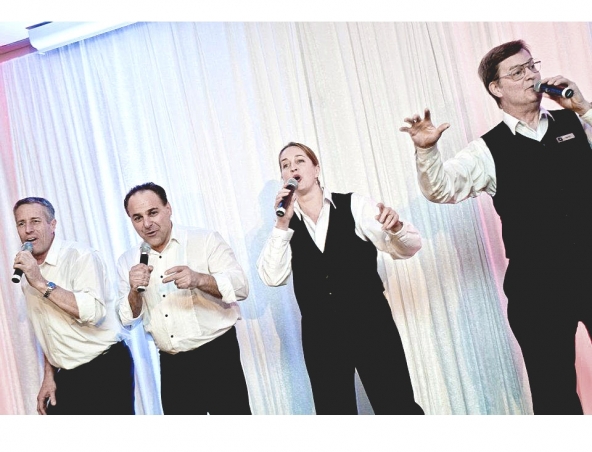 The Singing Waiters, a cappella group in Melbourne