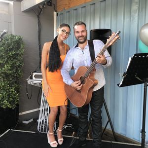 Lenisa & Mario, musical duo in Melbourne, photo 2