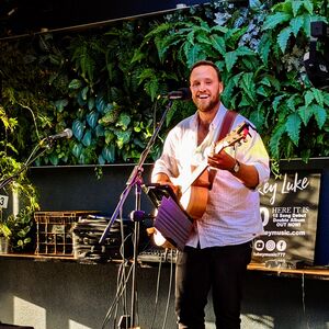 Dan James Acoustic, singer in Melbourne, photo 2