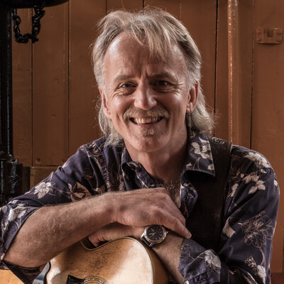 Geoff Achison, guitarist in Melbourne, photo 2