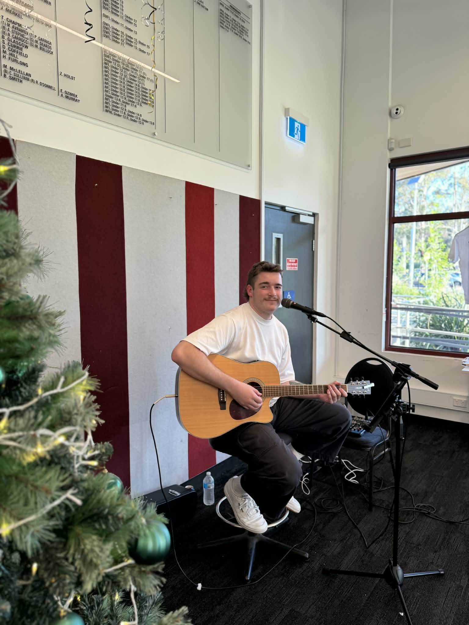 John Campbell Music, singer in Melbourne