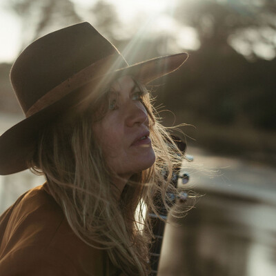 Kerry Leamon, country singer in Melbourne, photo 2