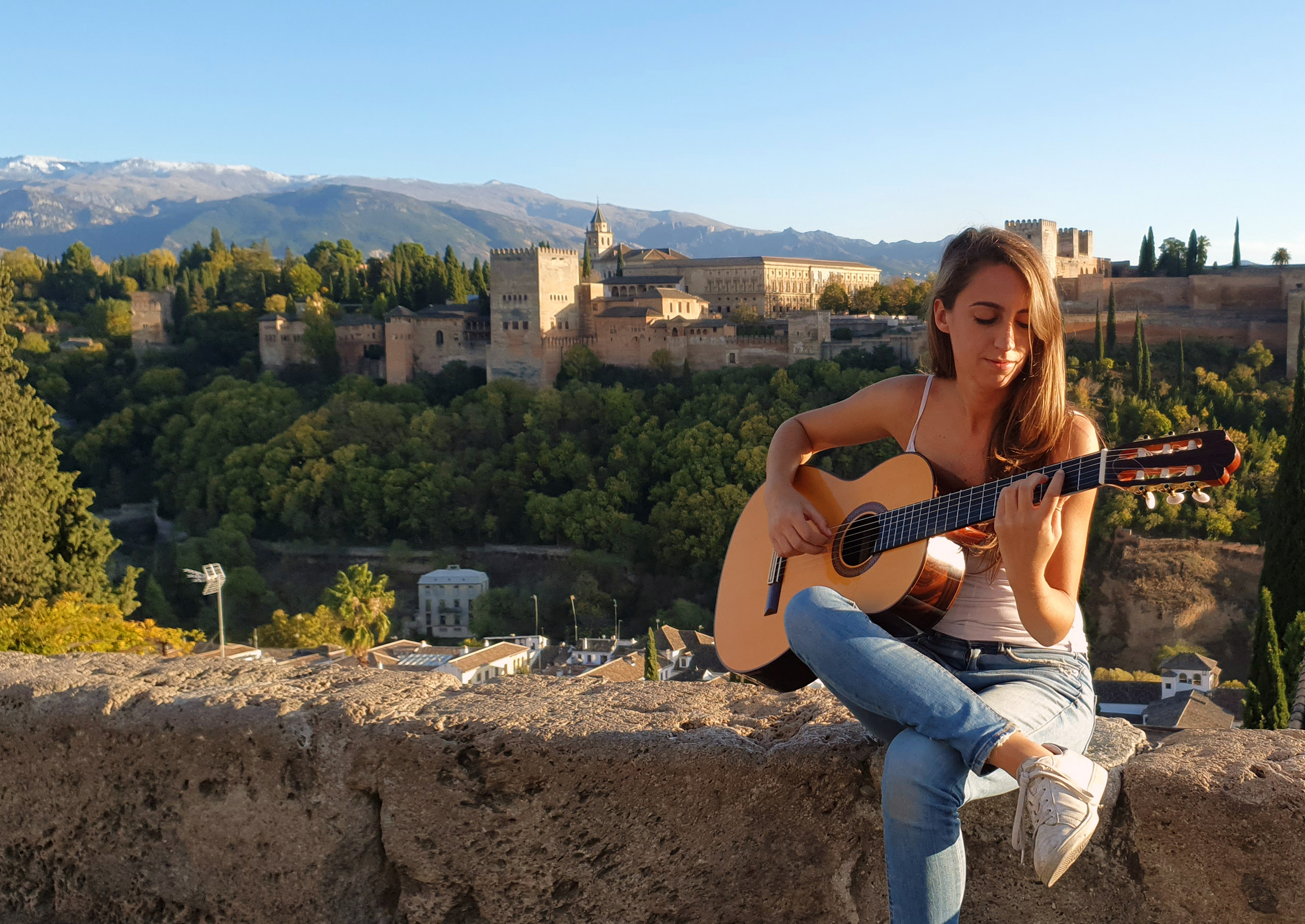 Laura de Elvira, musical soloist in Melbourne