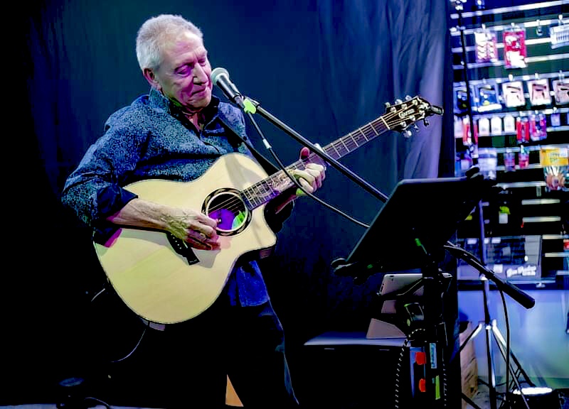 Michael Prizeman, singer in Melbourne