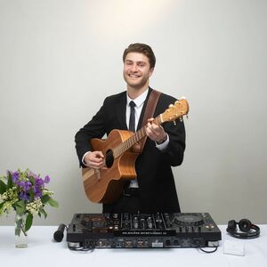 SDK Music, singer in Melbourne, photo 2