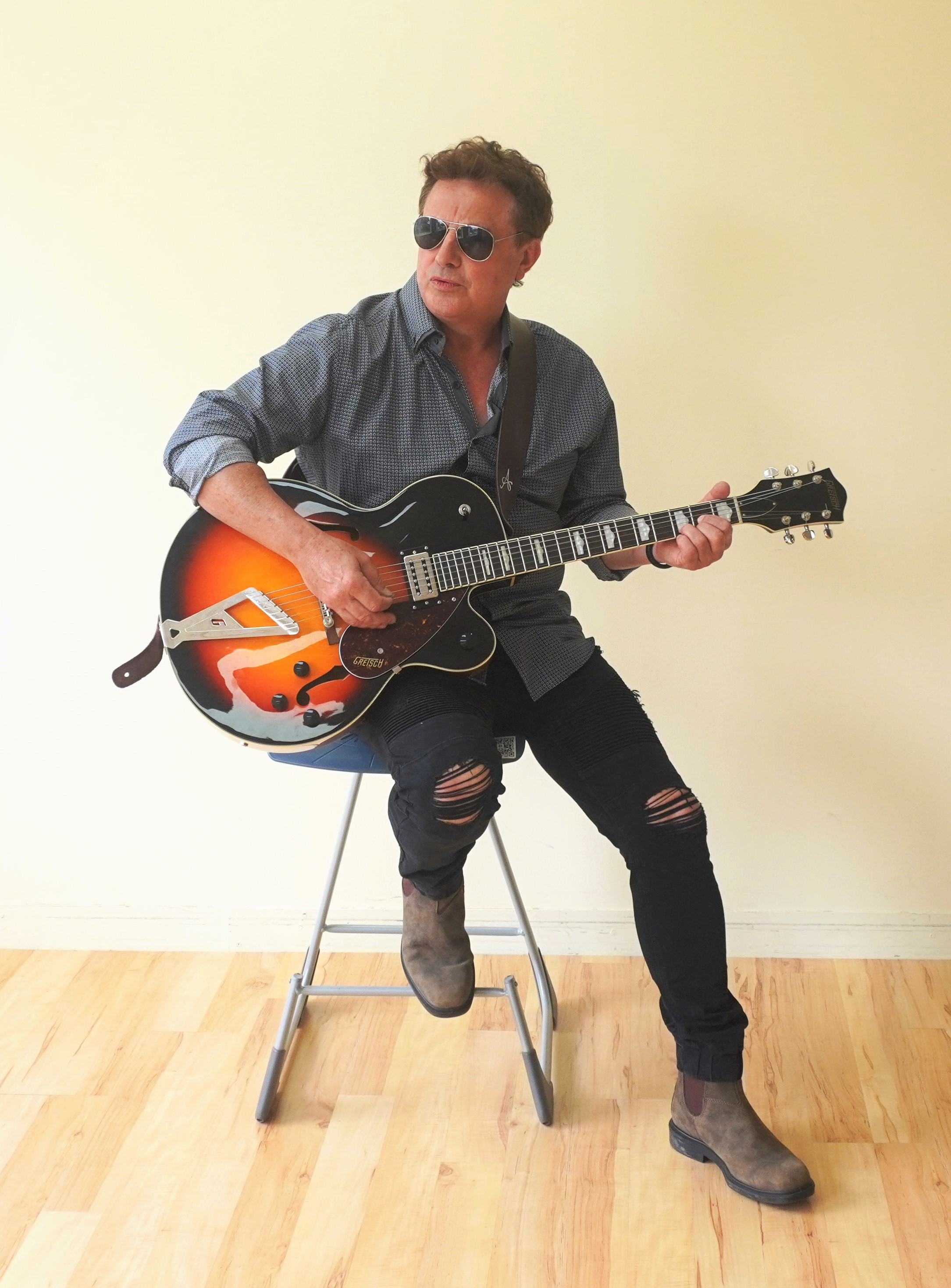 Steve Steel, singer-songwriter in Melbourne