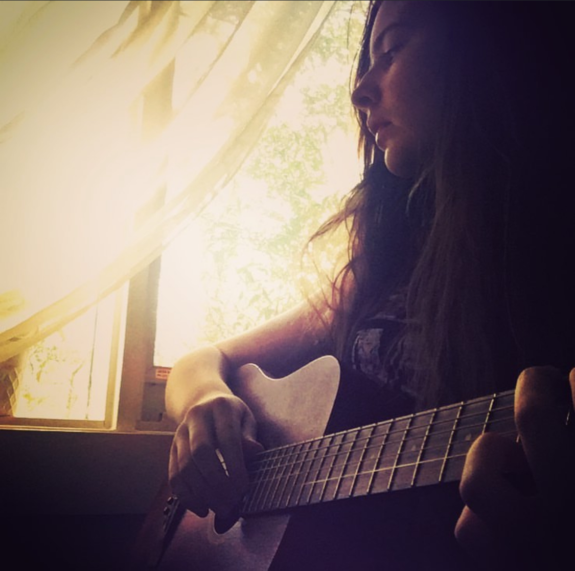 Teagan Hocking, singer-songwriter in Melbourne