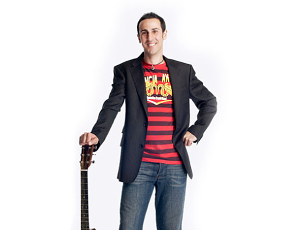Dan, musical soloist in Melbourne