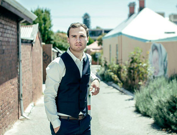 Justin, musical soloist in Melbourne
