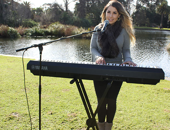 Lexi, musical soloist in Melbourne, photo 2