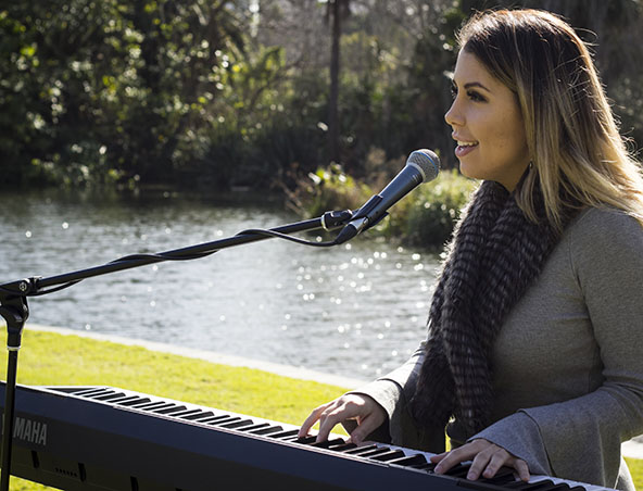 Lexi, musical soloist in Melbourne, photo 3