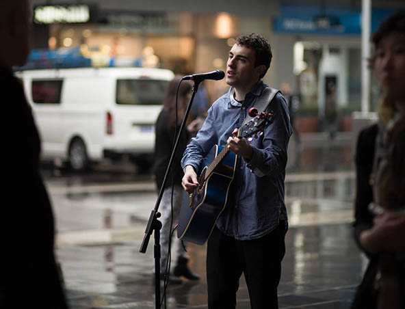 Louis, musical soloist in Melbourne, photo 3