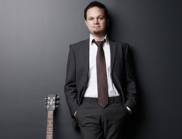 Pete, musical soloist in Melbourne, photo 2