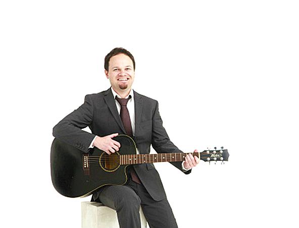 Pete, musical soloist in Melbourne, photo 3