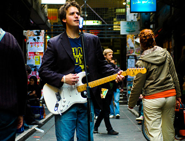 Shane, musical soloist in Melbourne, photo 2